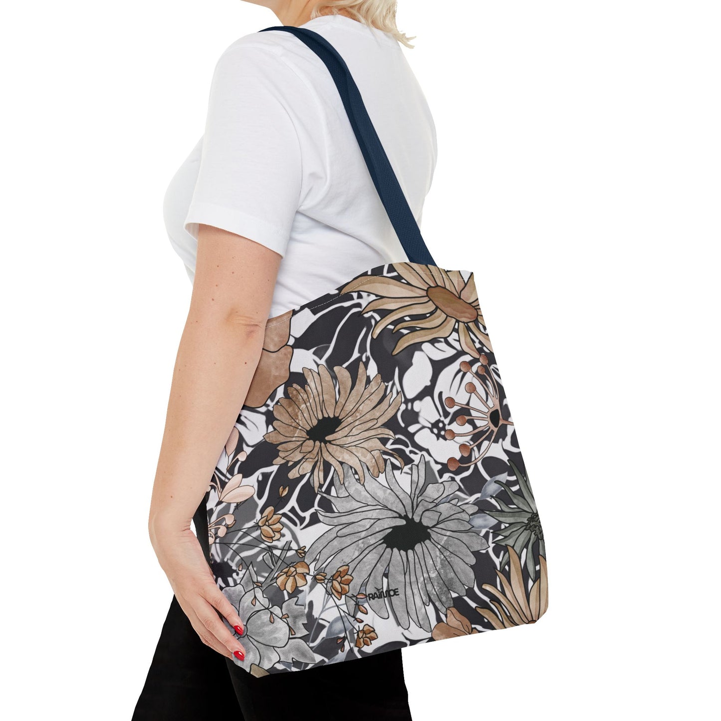Bolsa de mano rústica con flores
