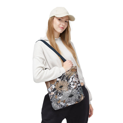 Bolsa de mano rústica con flores