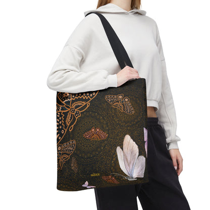 Bolsa de mano con mariposas en espiral